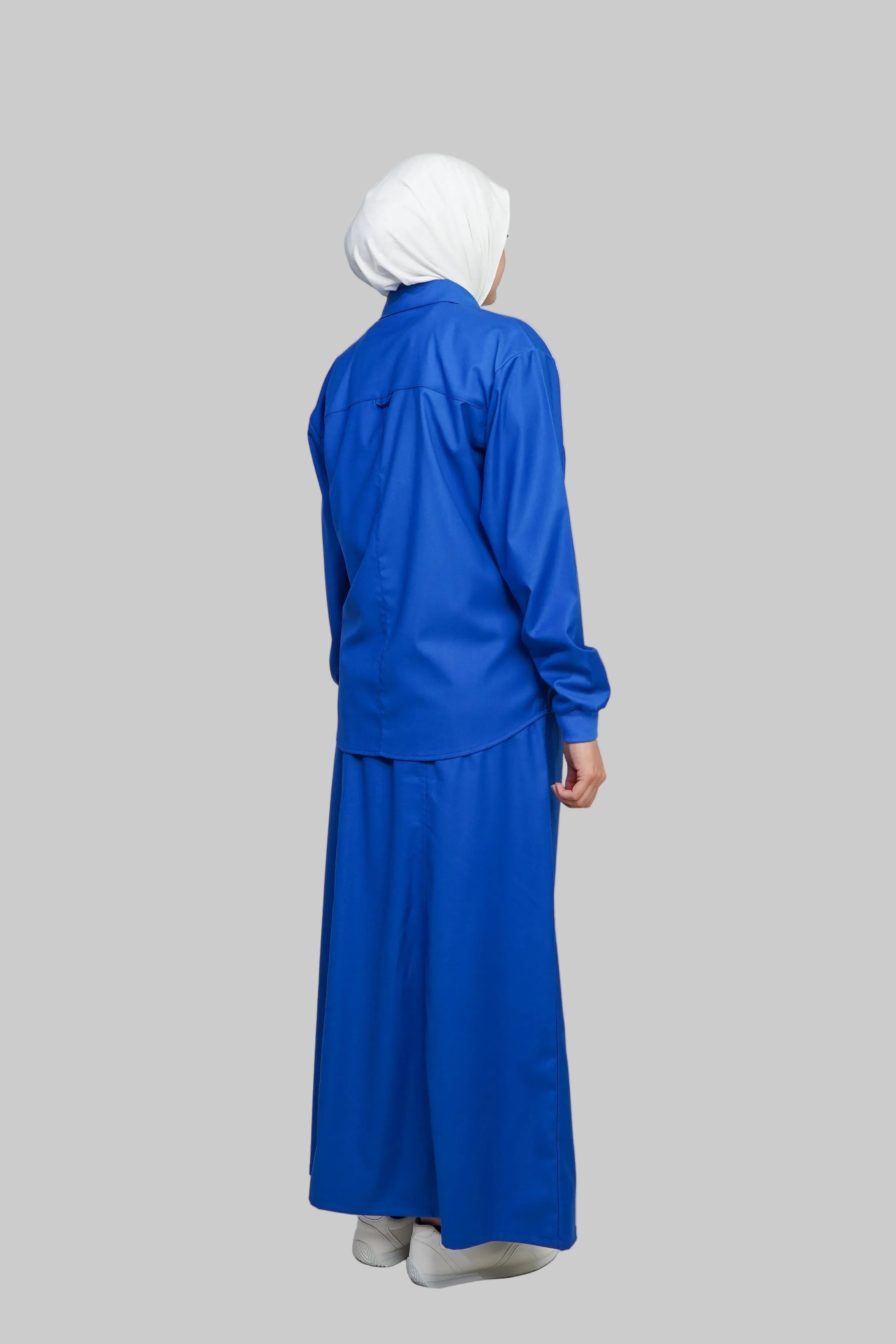 AMARA — Azure Blue Scrub