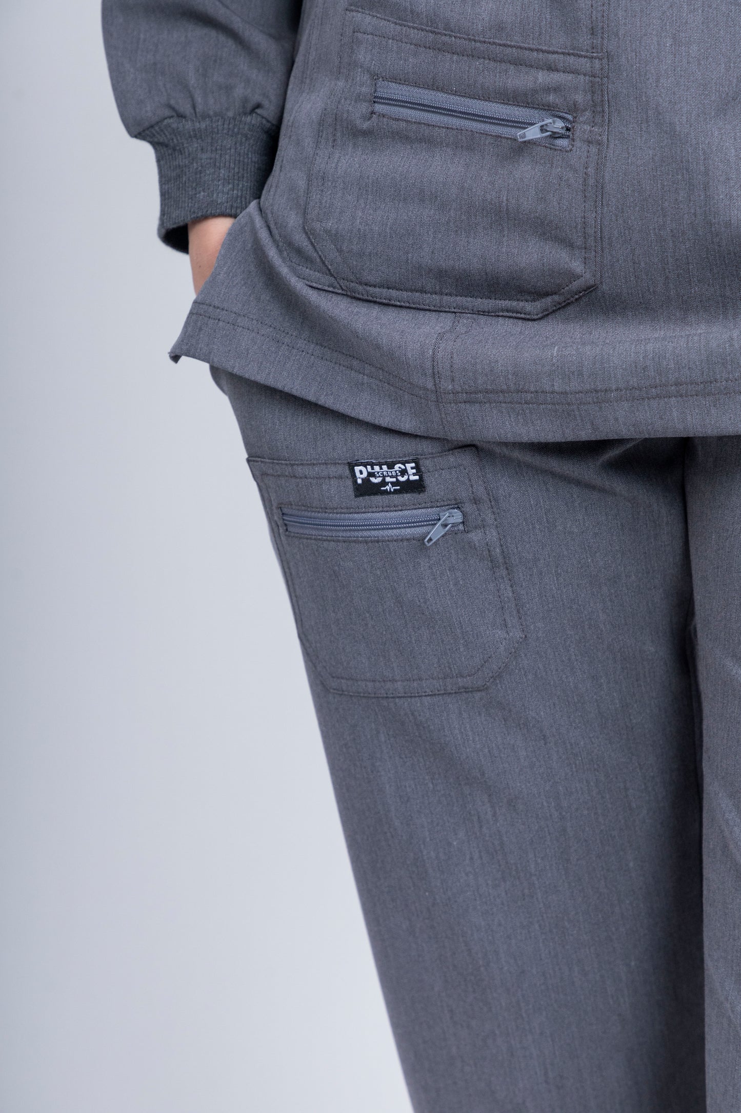 روم – ستيل جراي سكراب 